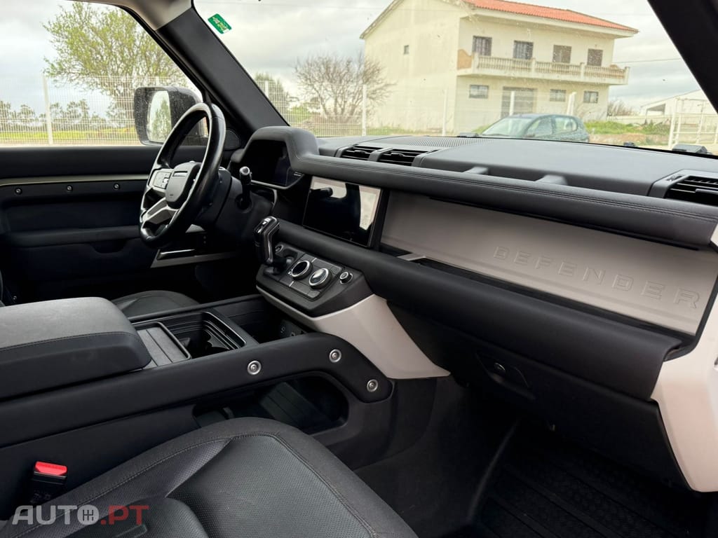 Land Rover Defender Defender - 110