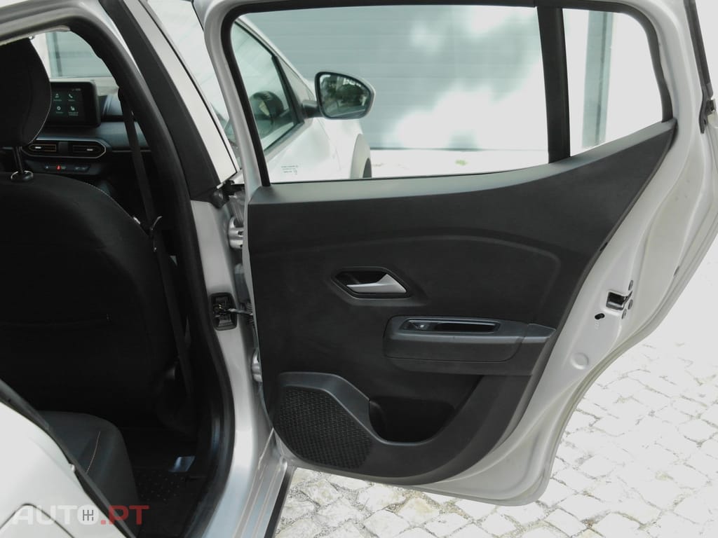 Dacia Sandero Stepway TCe 90 Essential