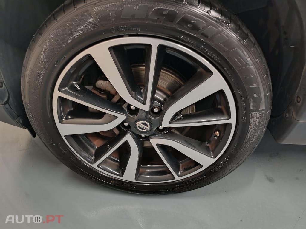 Nissan X-Trail 1.6 DCI TECKNA PREMIUM 7Lug.