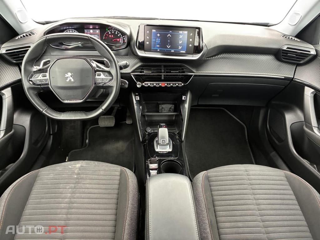 Peugeot 2008 1.2 PureTech Active Pack EAT8