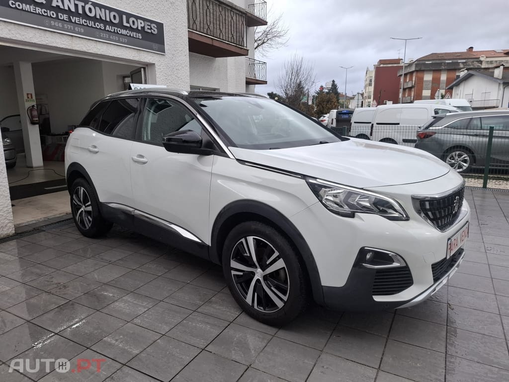 Peugeot 3008 1.2 PureTech Allure Pack