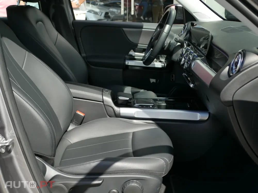 Mercedes-Benz EQB 250 Progressive