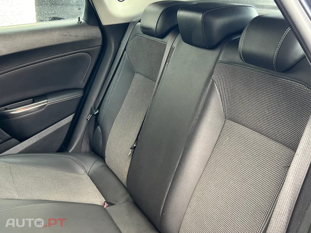 Opel Astra 1.7 CDTi Edition