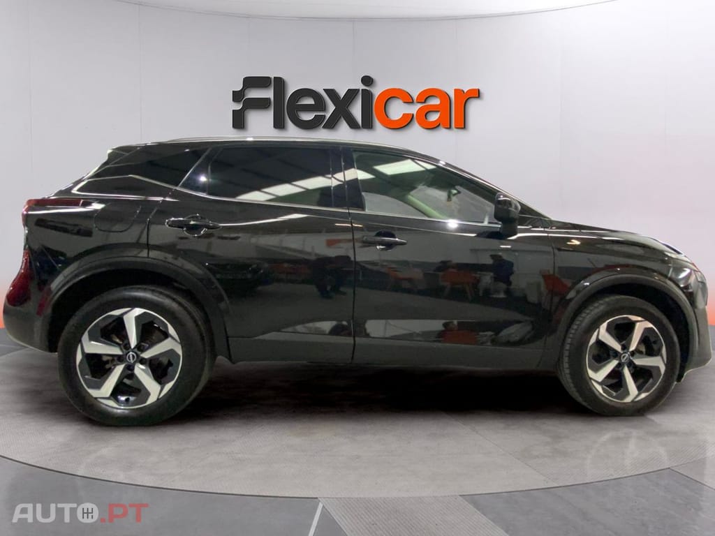 Nissan Qashqai 1.3 DIG-T N-Connecta LED