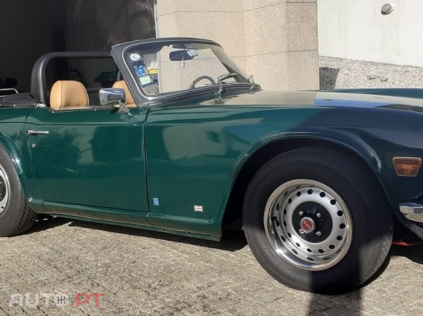 Triumph TR6 2.5 PI