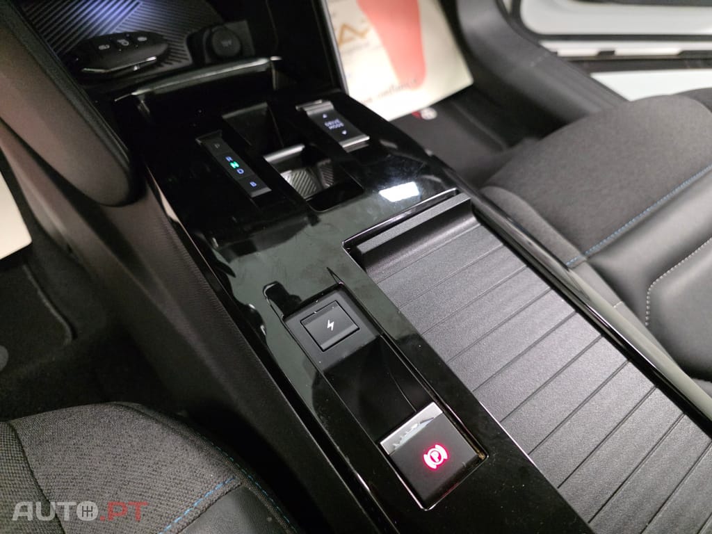 Citroën e-C4 50 kWh Shine — fotografia 83