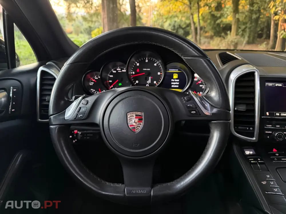 Porsche Cayenne Platinum Edition