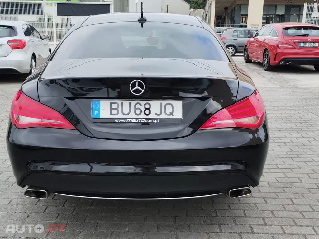 Mercedes-Benz CLA 200 D Urban Aut