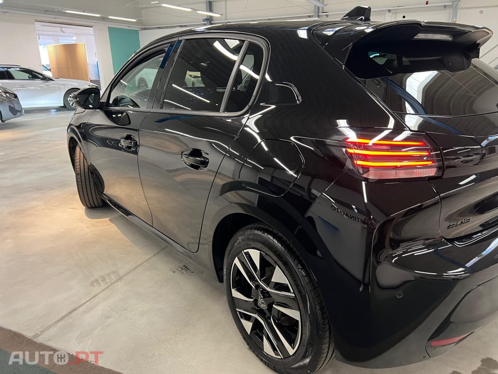 Peugeot 208 1.2 Hybrid Allure e-DCS6