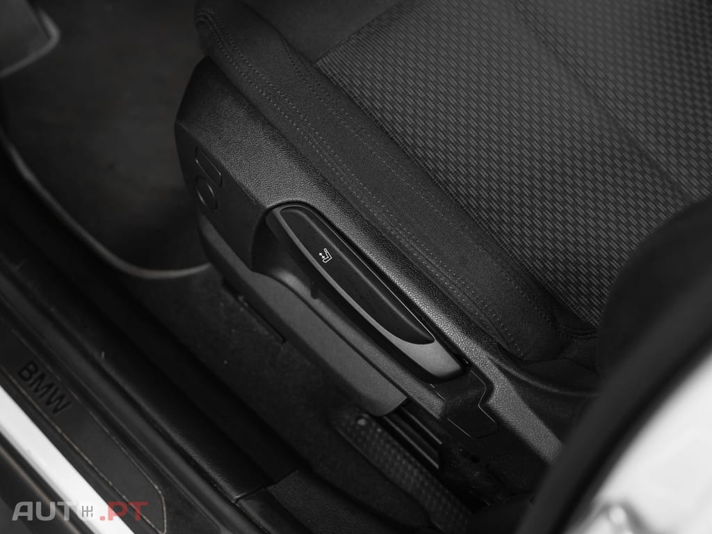 BMW X2 16 d sDrive Auto Advantage