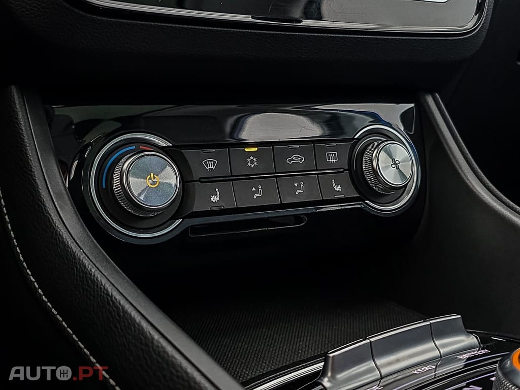 MG ZS 44.5 kWh Luxury