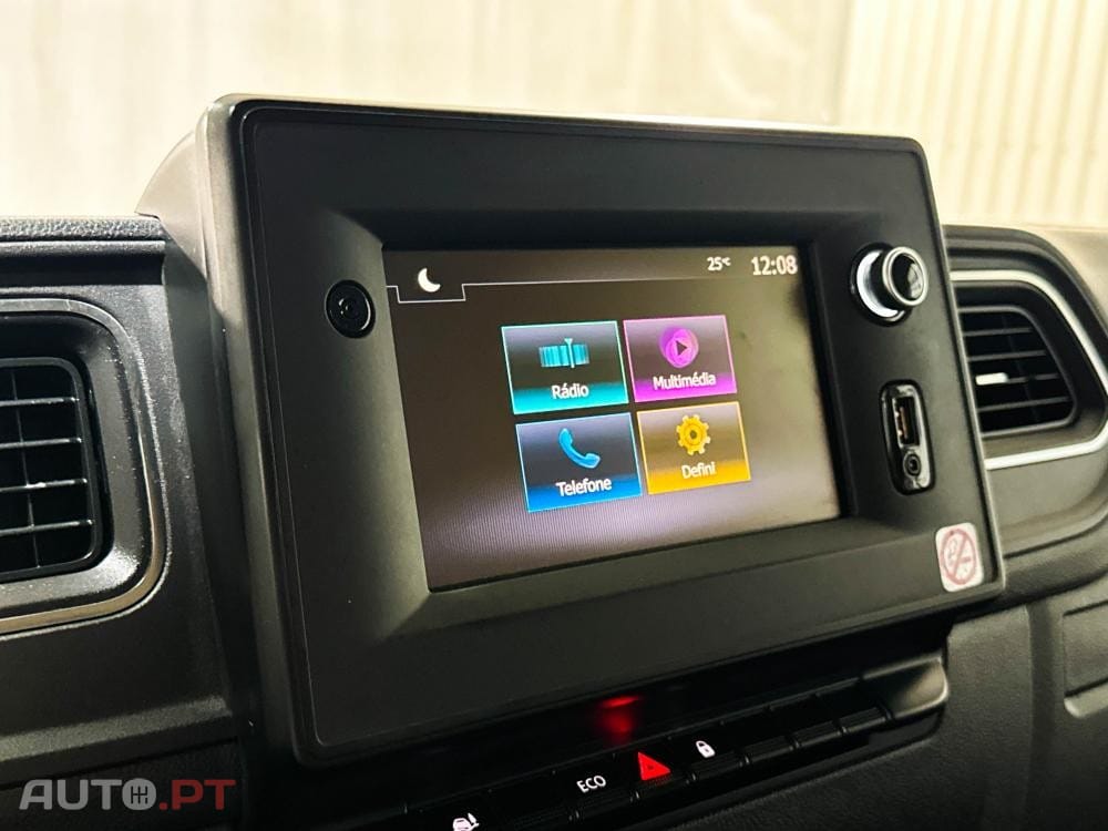 Renault Master L2H2 2.3 DCi 135cv Confort