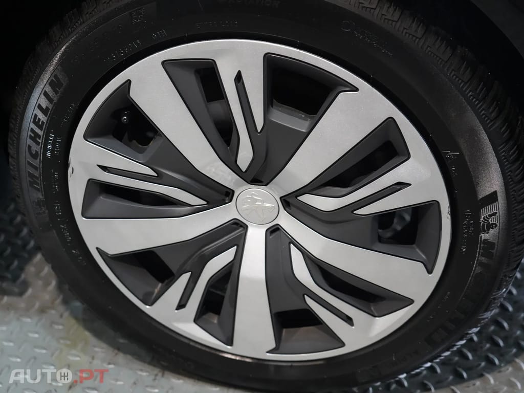 Peugeot E-208 50 kWh Active Pack