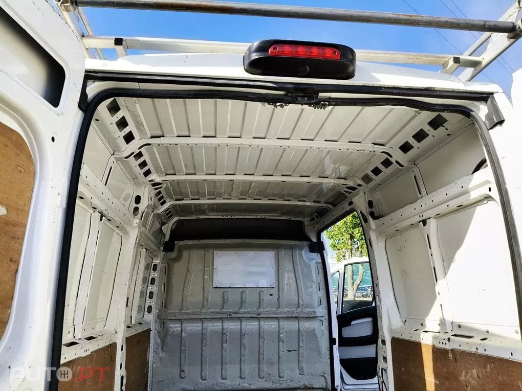 Peugeot Boxer BOXER L2H2 2.O BLUEHDI