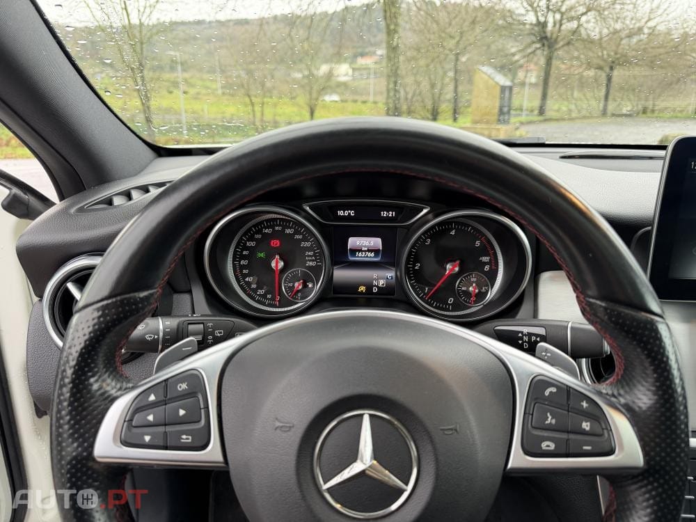 Mercedes-Benz GLA 220 d AMG Line