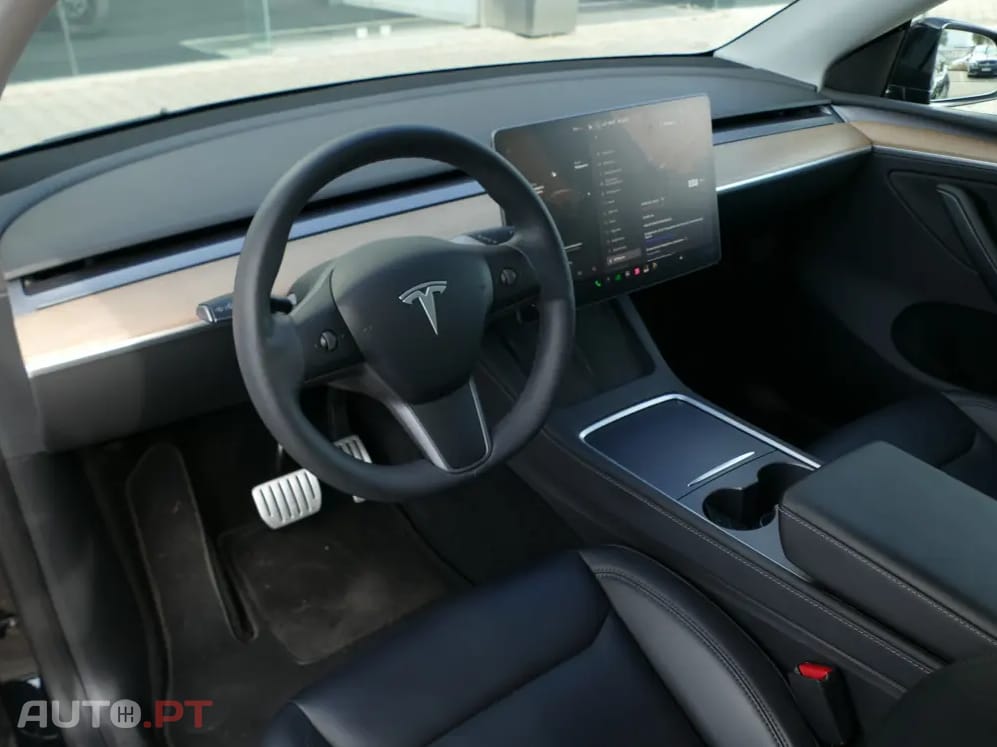 Tesla Model Y Performance Tração Integral