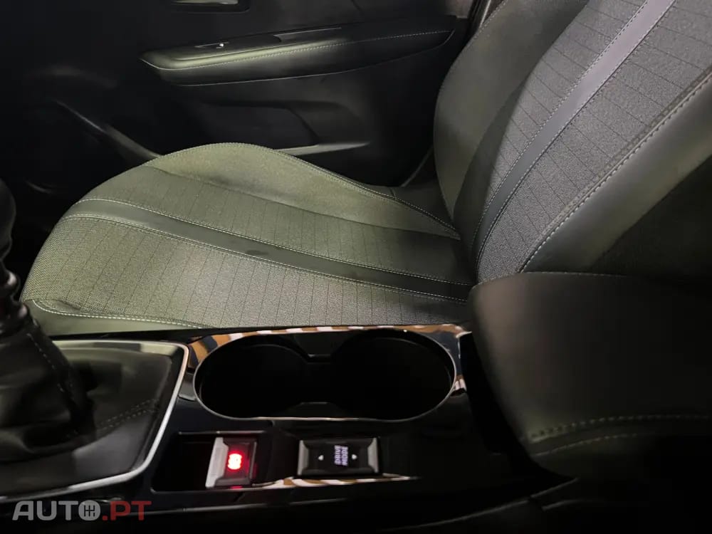 Peugeot 208 1.5 BlueHDi Allure Pack