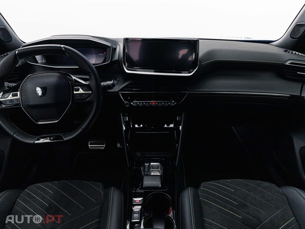 Peugeot E-2008 54 kWh GT