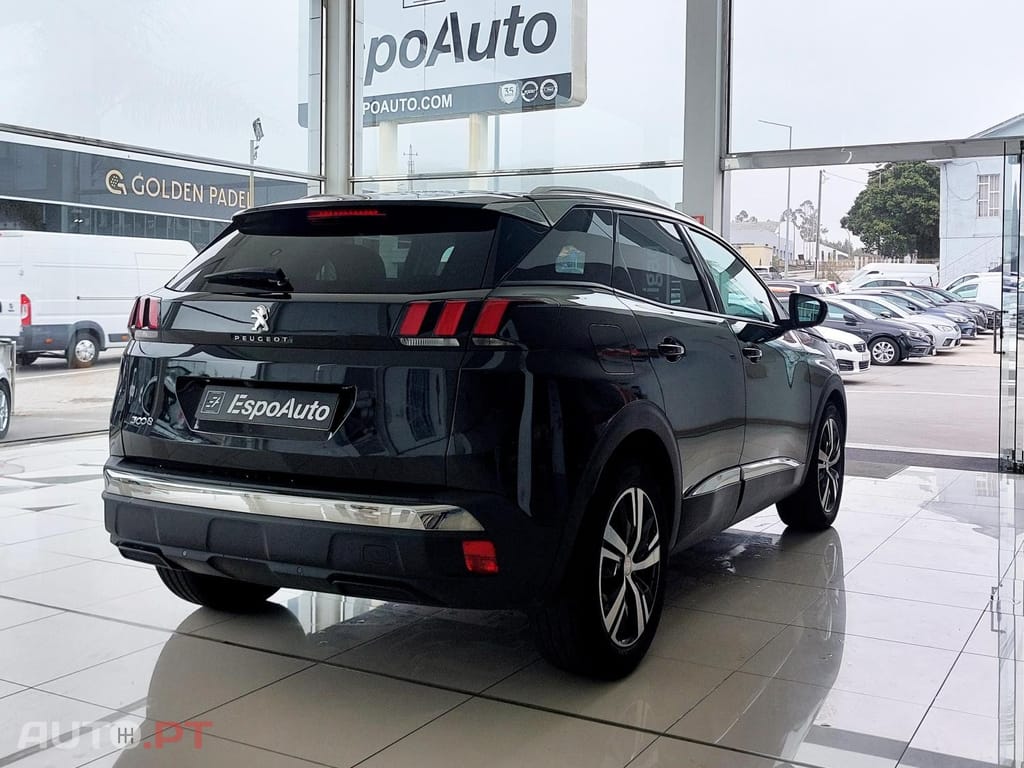 Peugeot 3008 1.5 BlueHDi Allure
