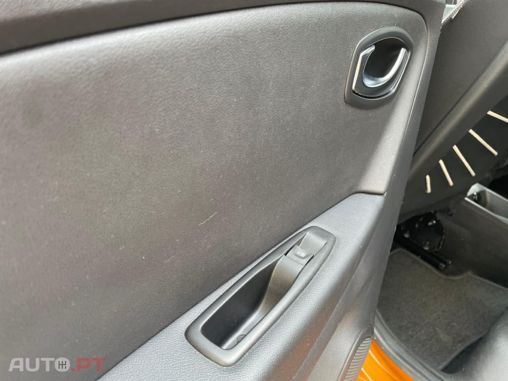 Renault Captur TCE LIMITED 