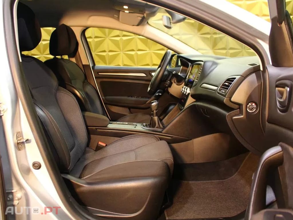 Renault Mégane Sport Tourer 1.5 Blue dCi Limited