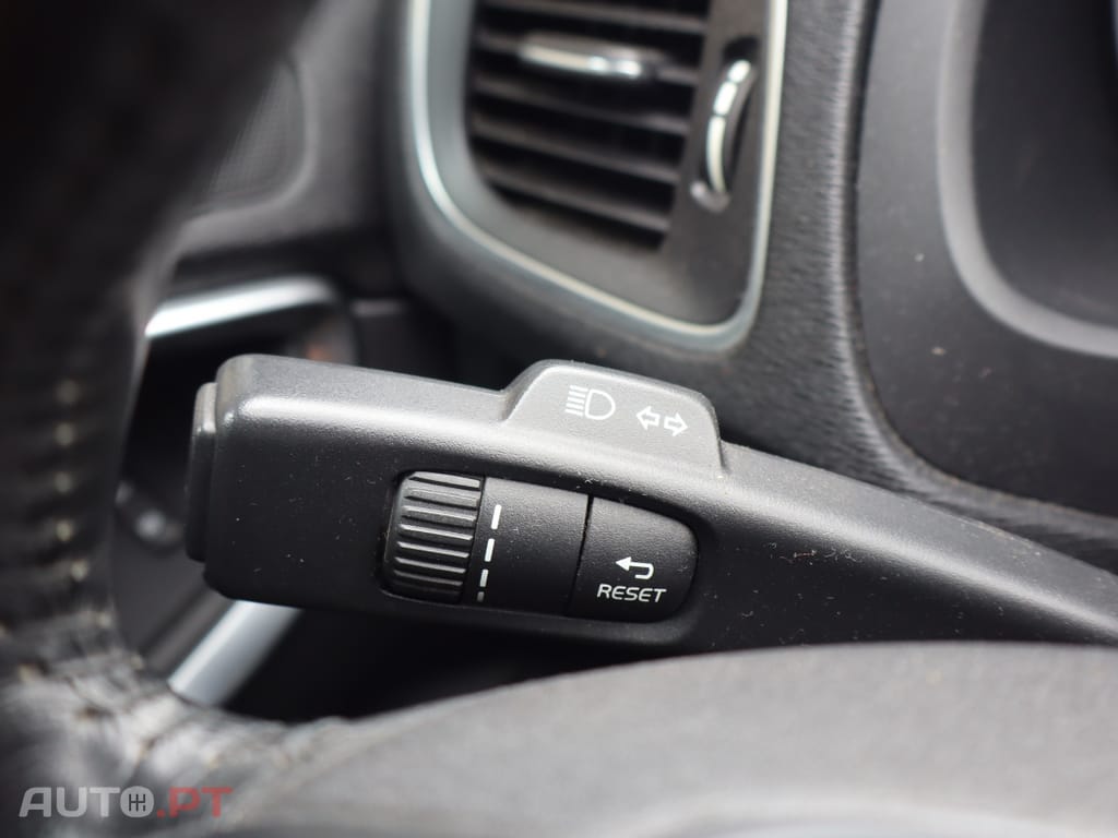 Volvo V40 1.6 D2 Kinetic
