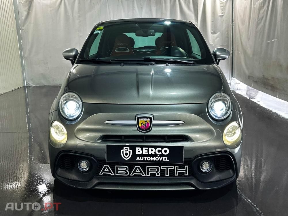 Abarth 500 1.4 T-Jet Competizione MTA