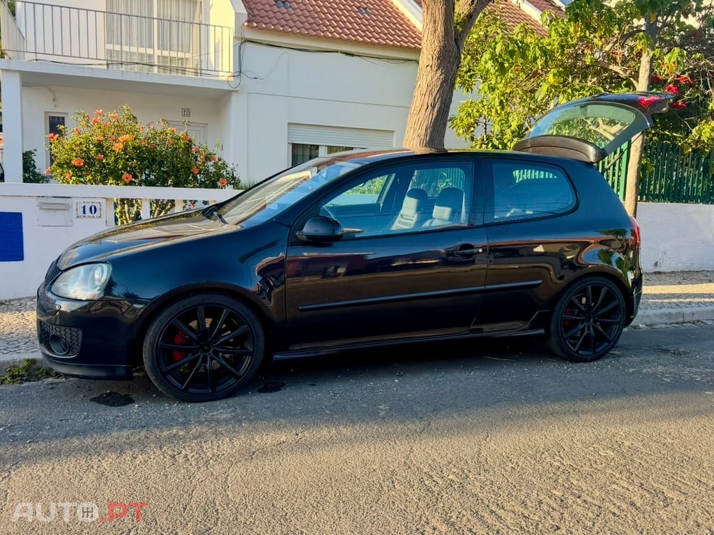 Volkswagen Golf 5 GTI