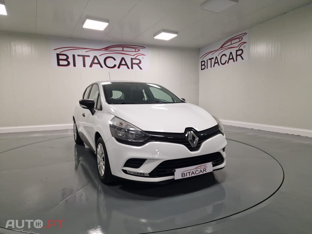 Renault Clio SOCIETE 1.5 DCI ZEN IVA DEDUTIVEL