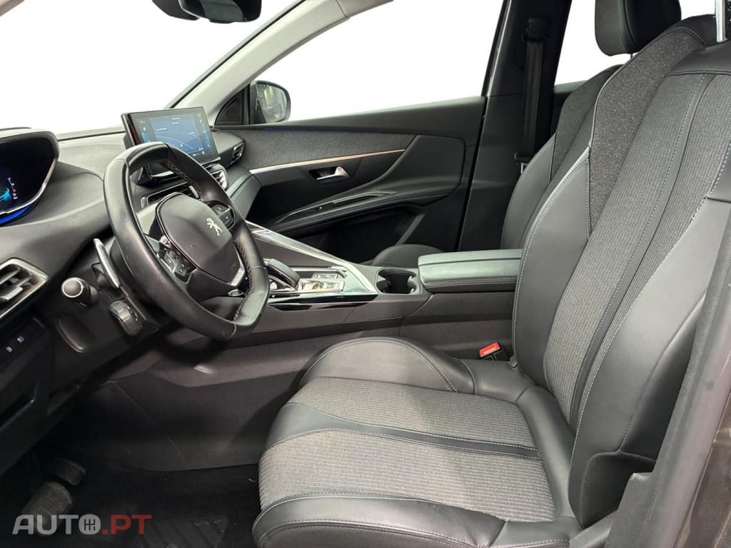 Peugeot 3008 1.6 Hybrid Allure Pack e-EAT8