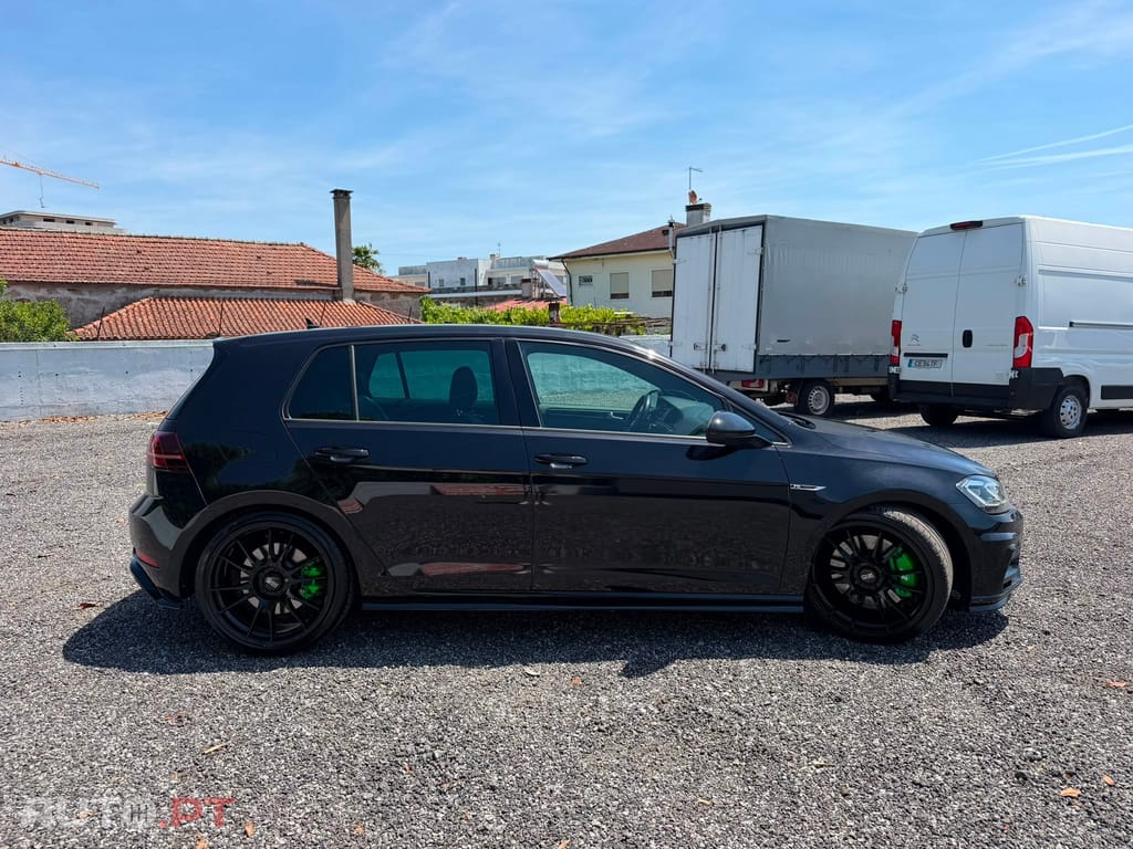 Volkswagen Golf 2.0 TSI R DSG