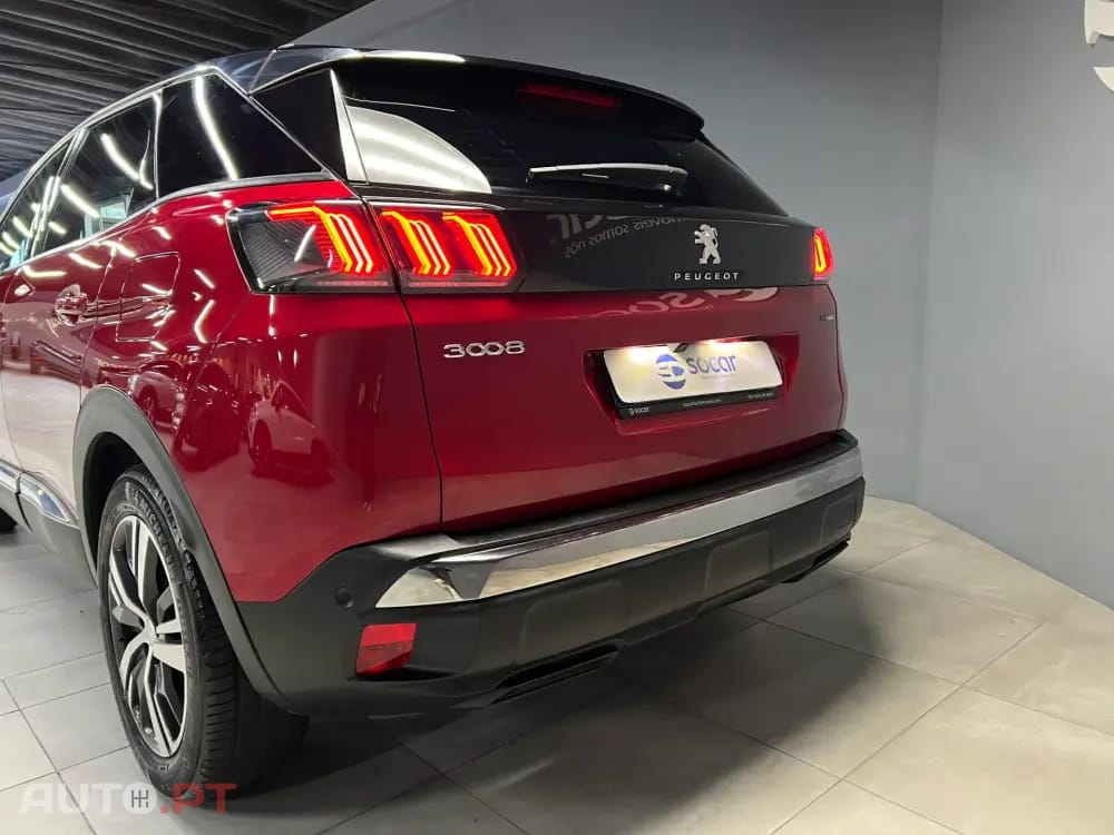 Peugeot 3008 1.6 Hybrid Allure Pack e-EAT8