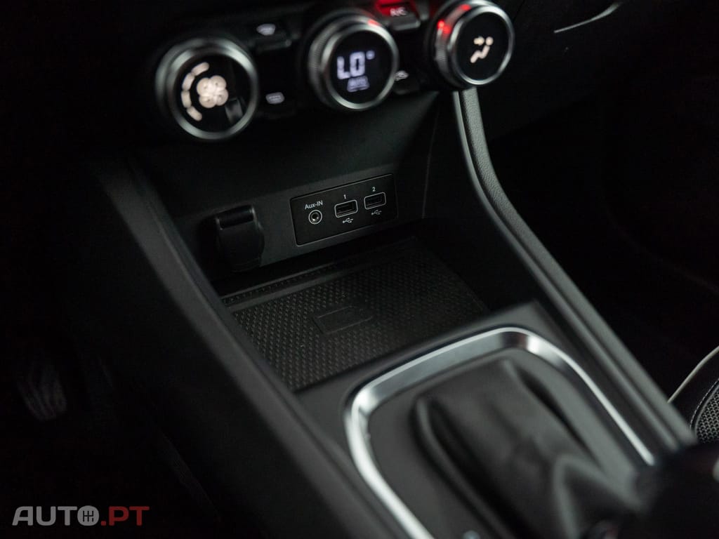 Renault Captur 1.6 E-Tech Plug-In Intens