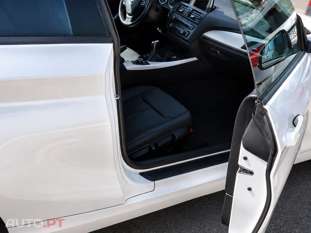 BMW 114 D SPORT LINE
