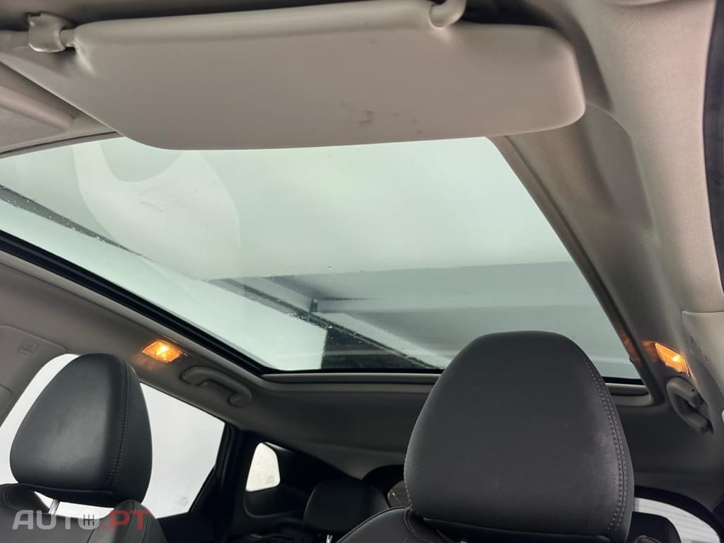 Nissan Qashqai 1.3 DIG-T N-Connecta DCT