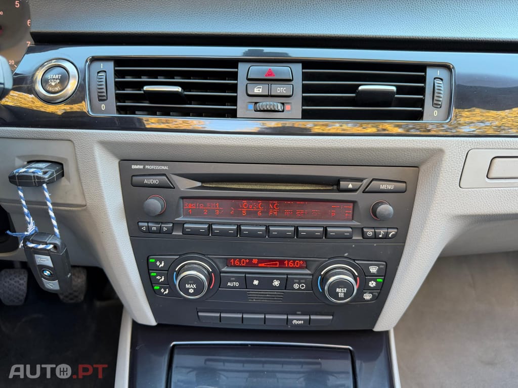 BMW 320 i Cabrio
