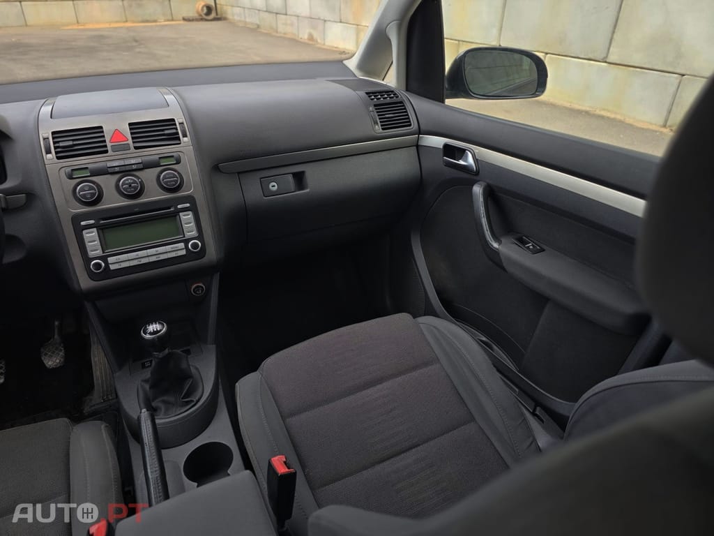 Volkswagen Touran 1.9 TDi Conceptline 5L