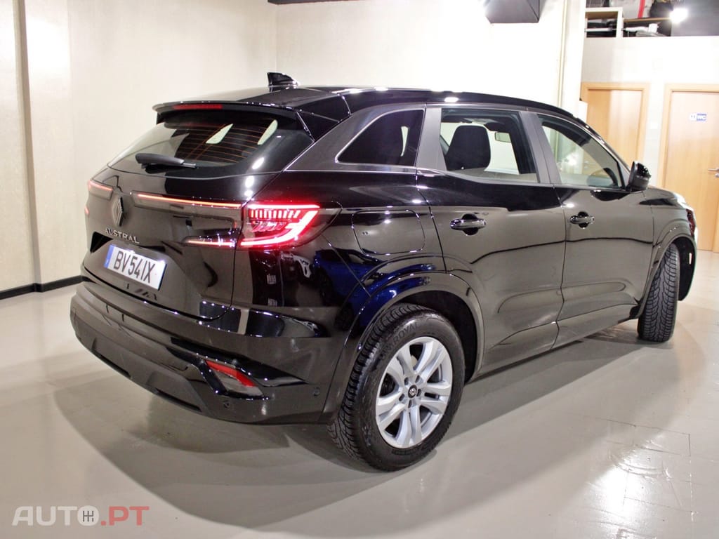 Renault Austral 1.3 Mild Hybrid Evolution