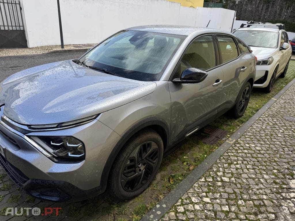 Citroen C4 1.2 PureTech Plus EAT8