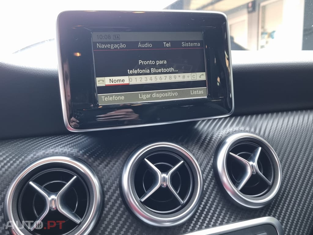 Mercedes-Benz A 180 d AMG Line