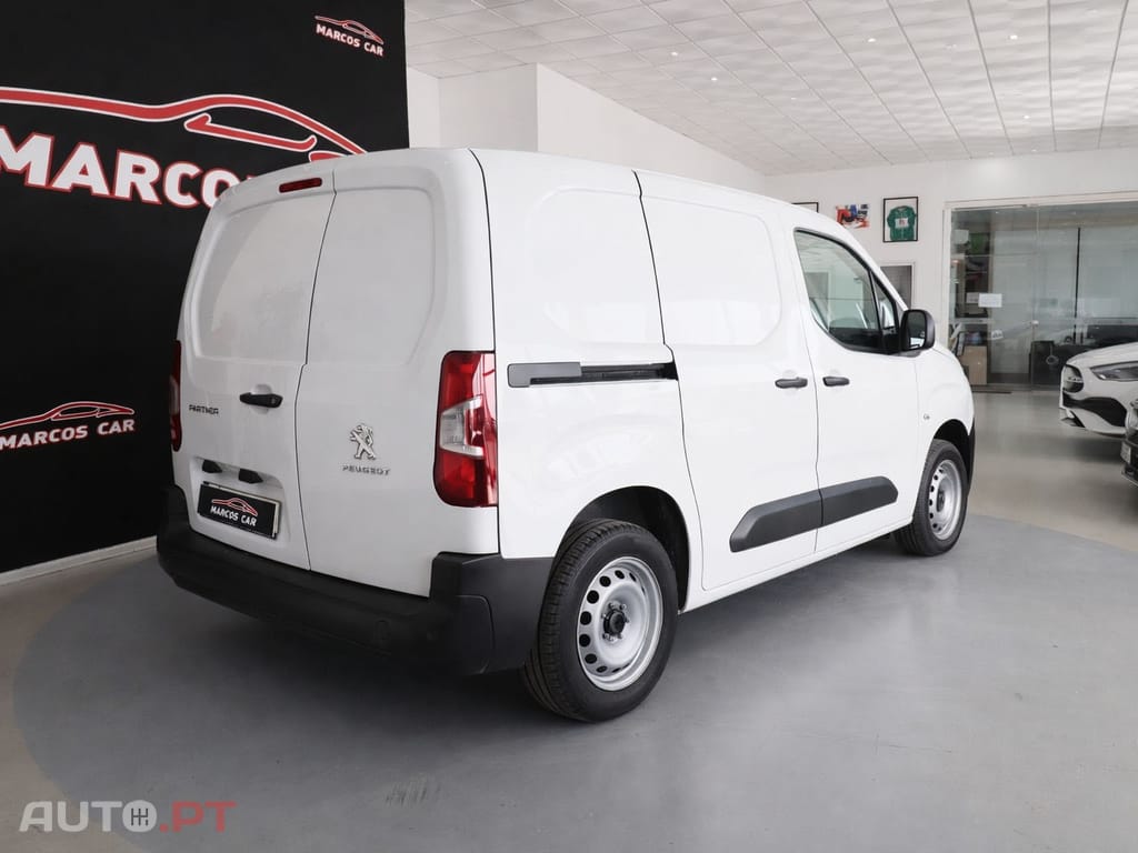 Peugeot Partner 1.5 BlueHDi Premium Standard
