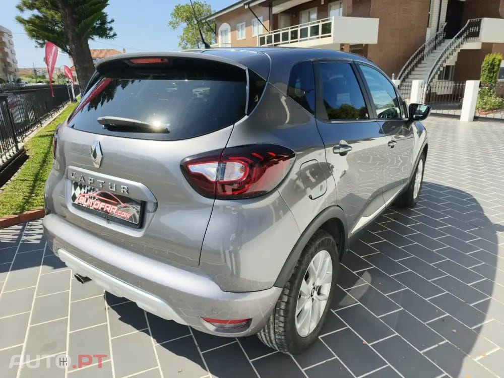 Renault Captur 1.0 TCe Exclusive
