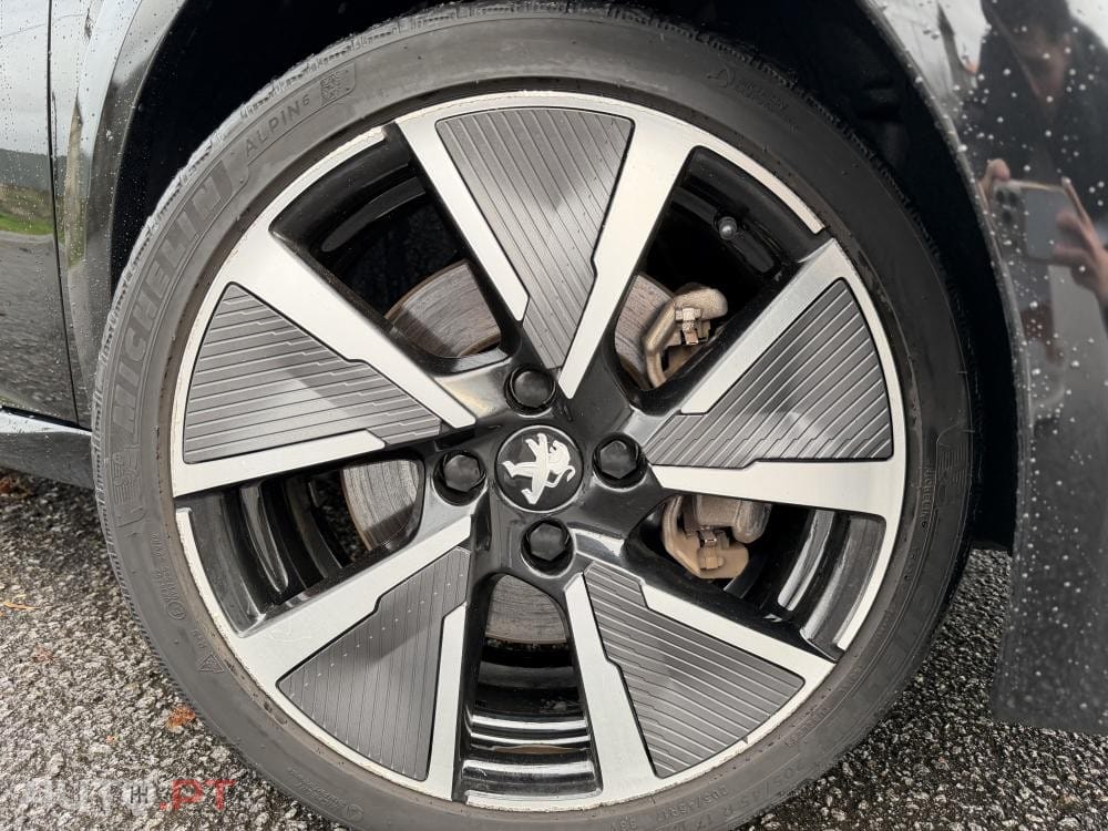 Peugeot E-208 50 kWh GT Pack