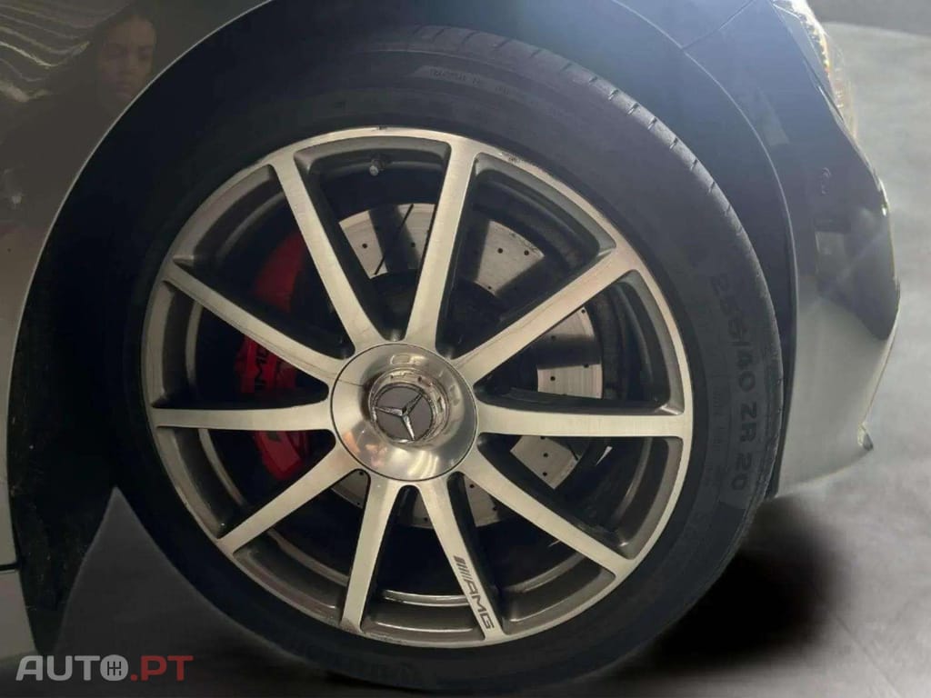 Mercedes-Benz S 63 AMG Coupe 4-Matic V8 BiTurbo 