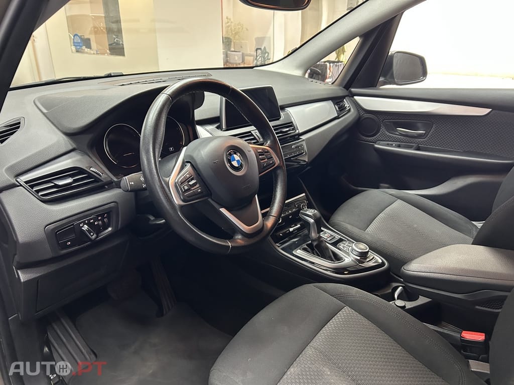 BMW 225 Advantage