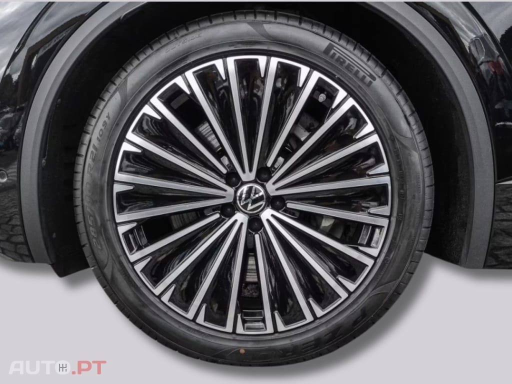 Volkswagen Touareg I.V.A DEDUTIVEL 3.0 eTSI eHybrid
