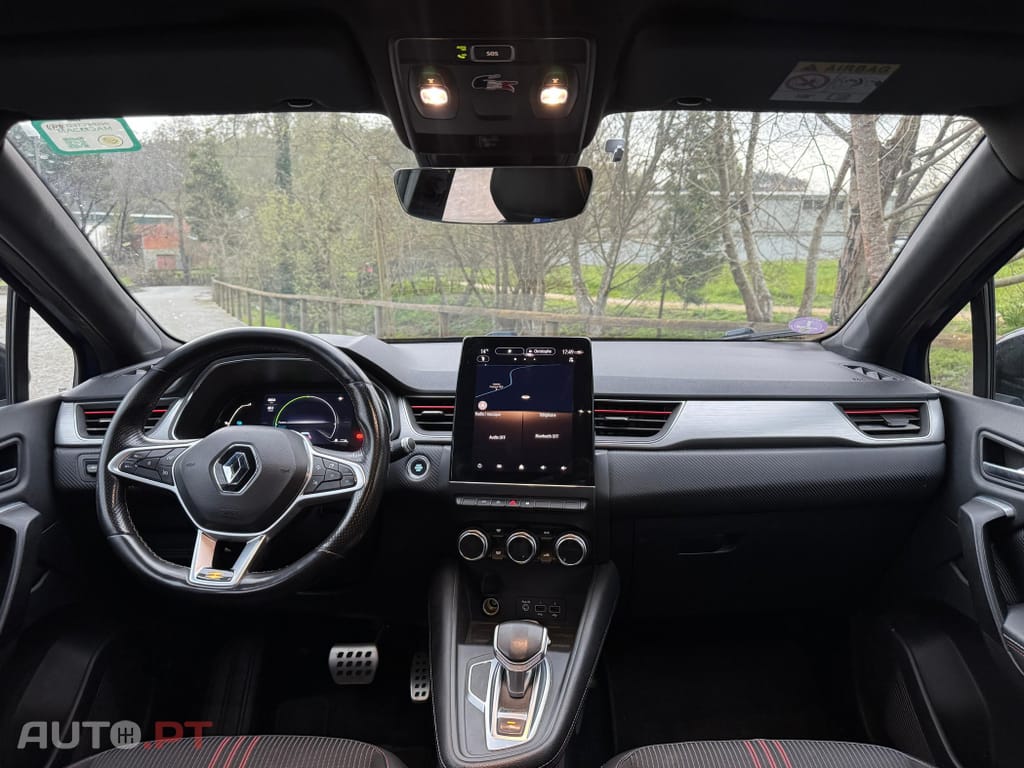 Renault Captur 1.6 E-Tech RS Line