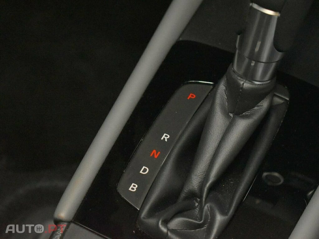 Honda Jazz I.V.A DEDUTÍVEL  1.5 i-MMD Hybrid Advance Sport