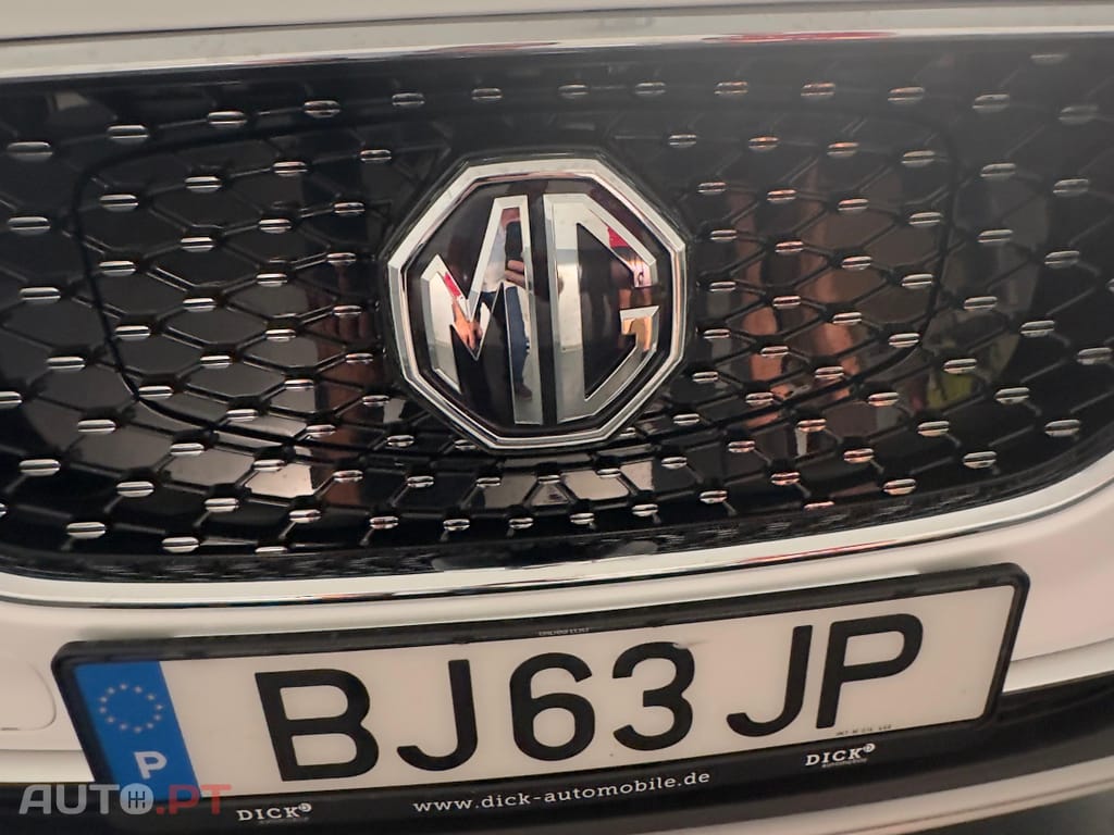 MG ZS EV