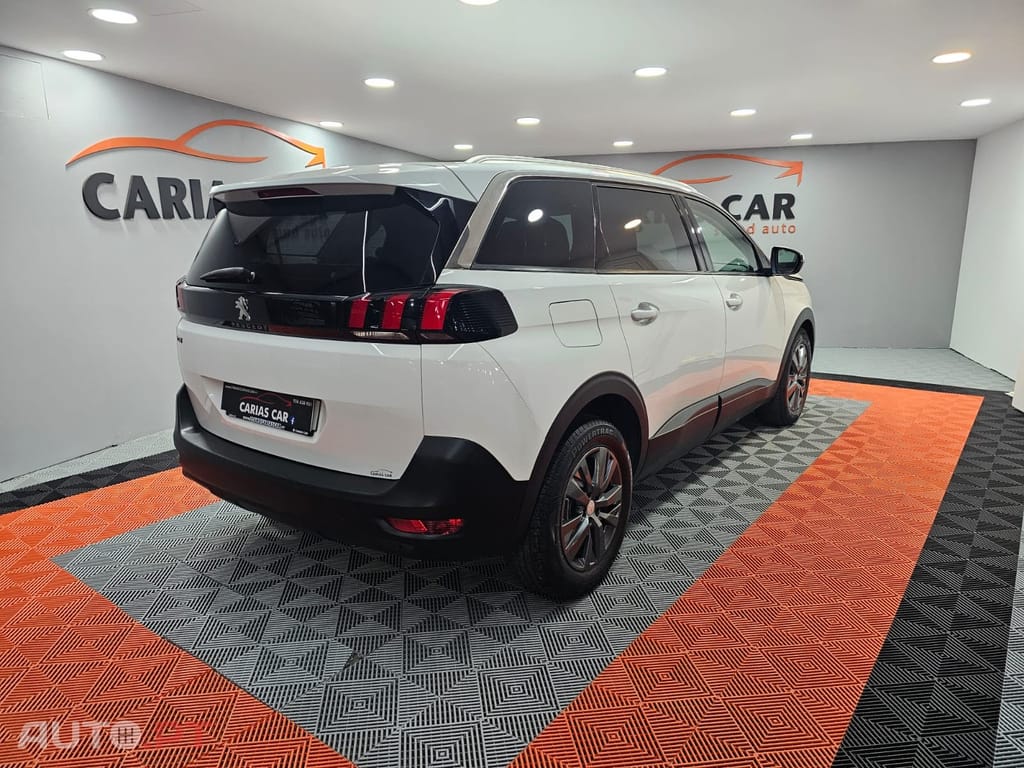 Peugeot 5008 1.5 BlueHDi Allure EAT8